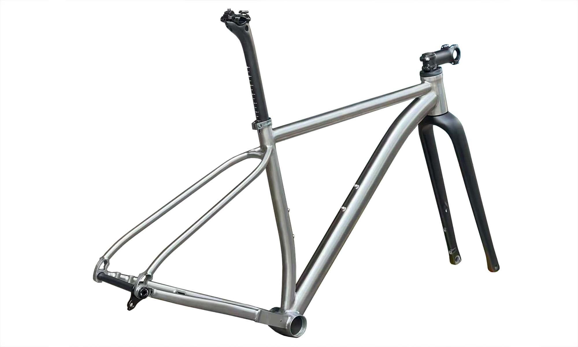 TI-32"Gravel titanium bike frame, view 4