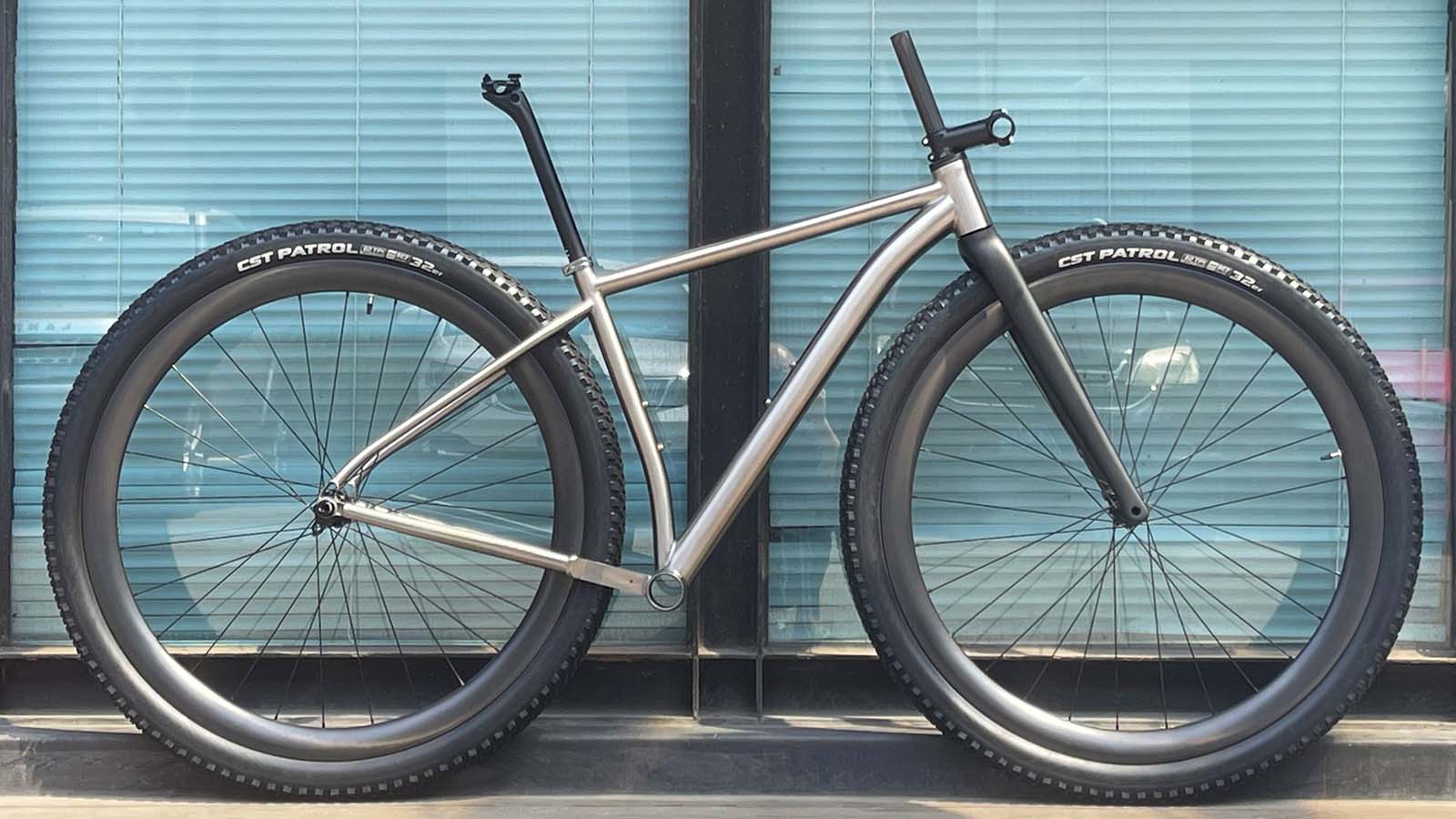 TI-32"Gravel titanium frame
