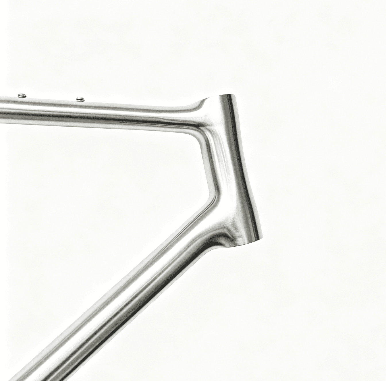 SMOOTH -A titanium bike frame, view 3